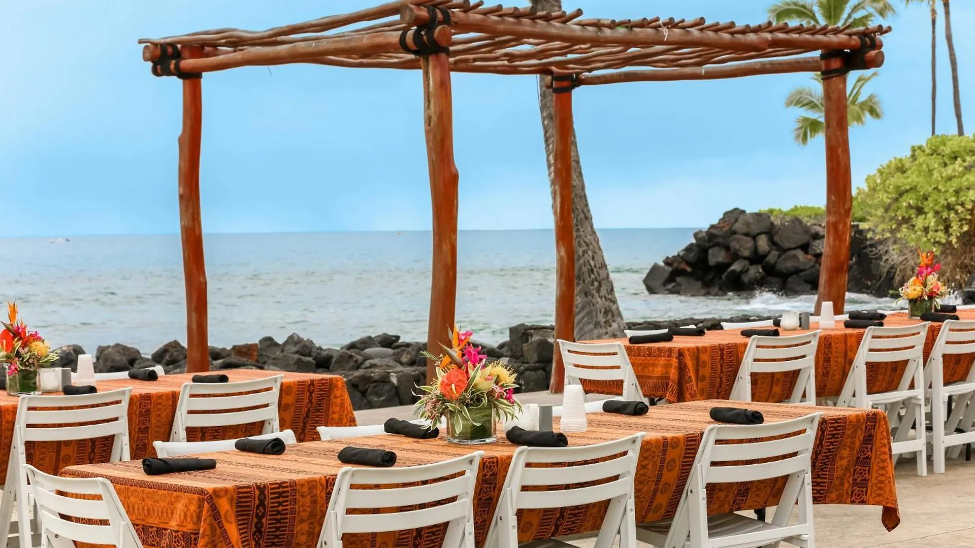 Courtyard By Marriott King Kamehameha'S Kona Beach Hotel Kailua-Kona 3*,